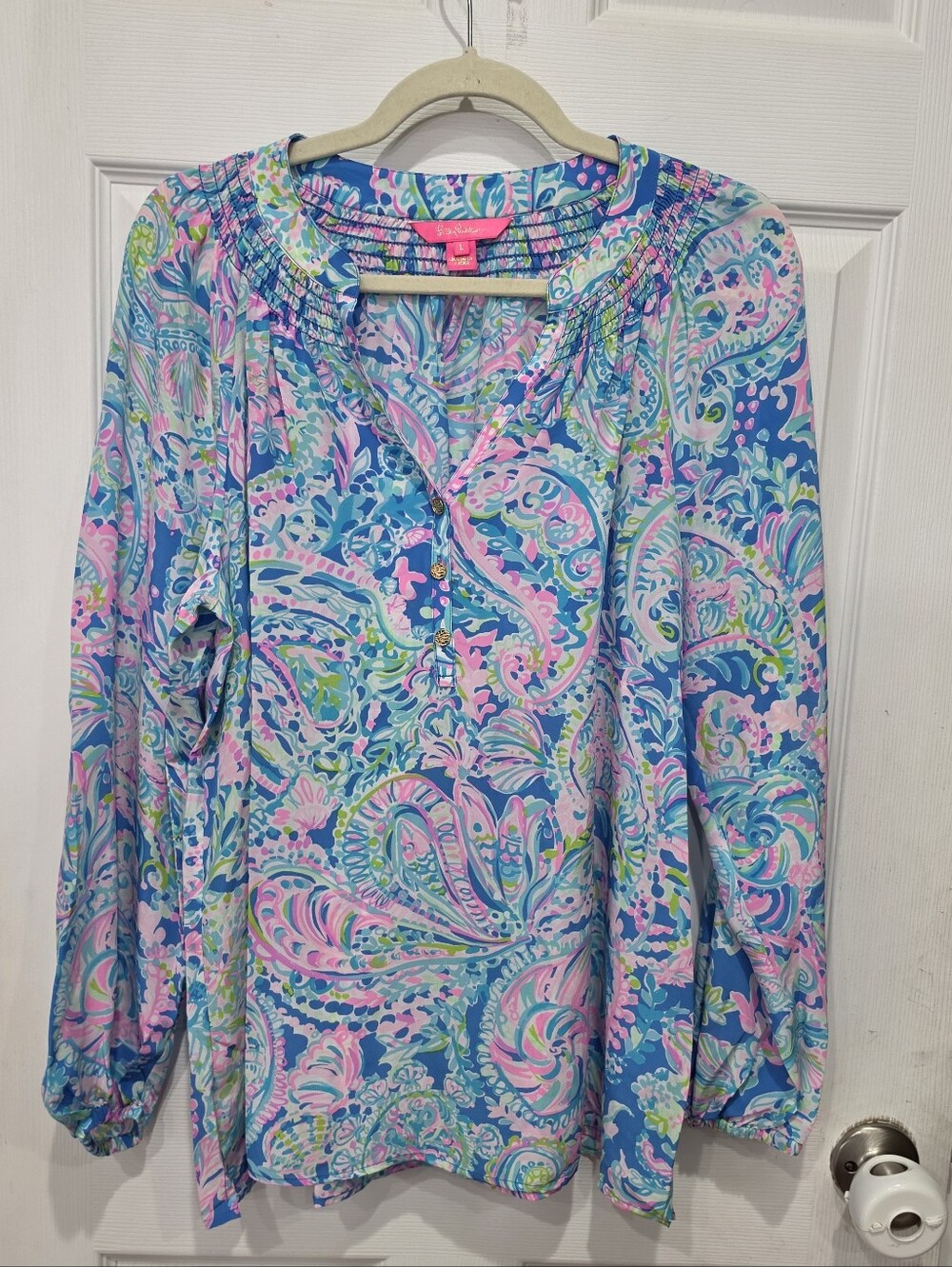 Lilly Pulitzer Elsa Silk Top Multi Via Del Mar size Large - Picture 3 of 16